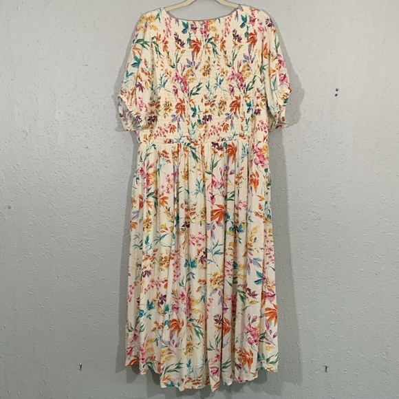 Torrid Floral Print Midi Swiss Dot Shirred Dress with Pockets size 3X - Picture 7 of 16